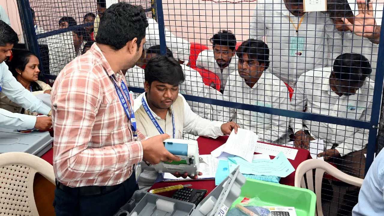 लोकसभा चुनाव : मतगणना के दौरान सोशल मीडिया पर रहेगी विशेष नजर लोकसभा चुनाव : मतगणना के दौरान सोशल मीडिया पर रहेगी विशेष नजर